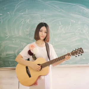 掀起衣服含着奶头揉捏视频
