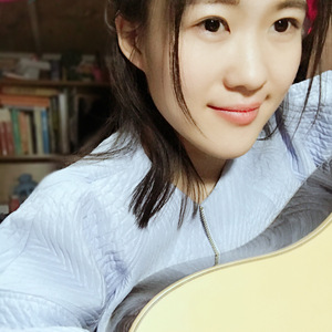 掀起衣服含着奶头揉捏视频
